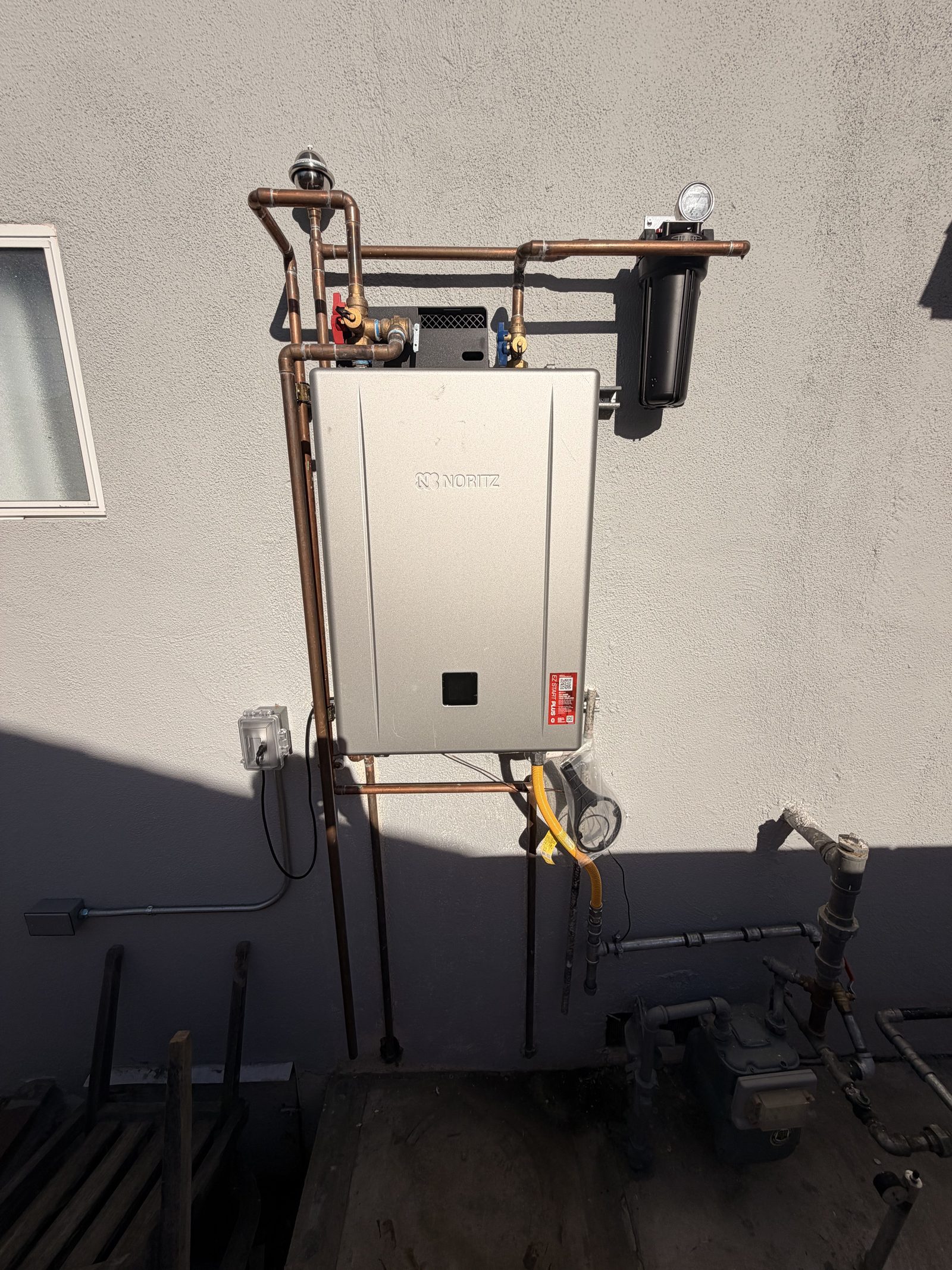 Exterior tankless water heater installation Simi Valley